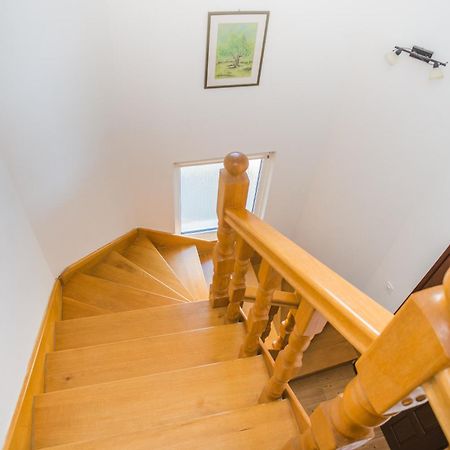 Apartman Car Vir Exteriör bild