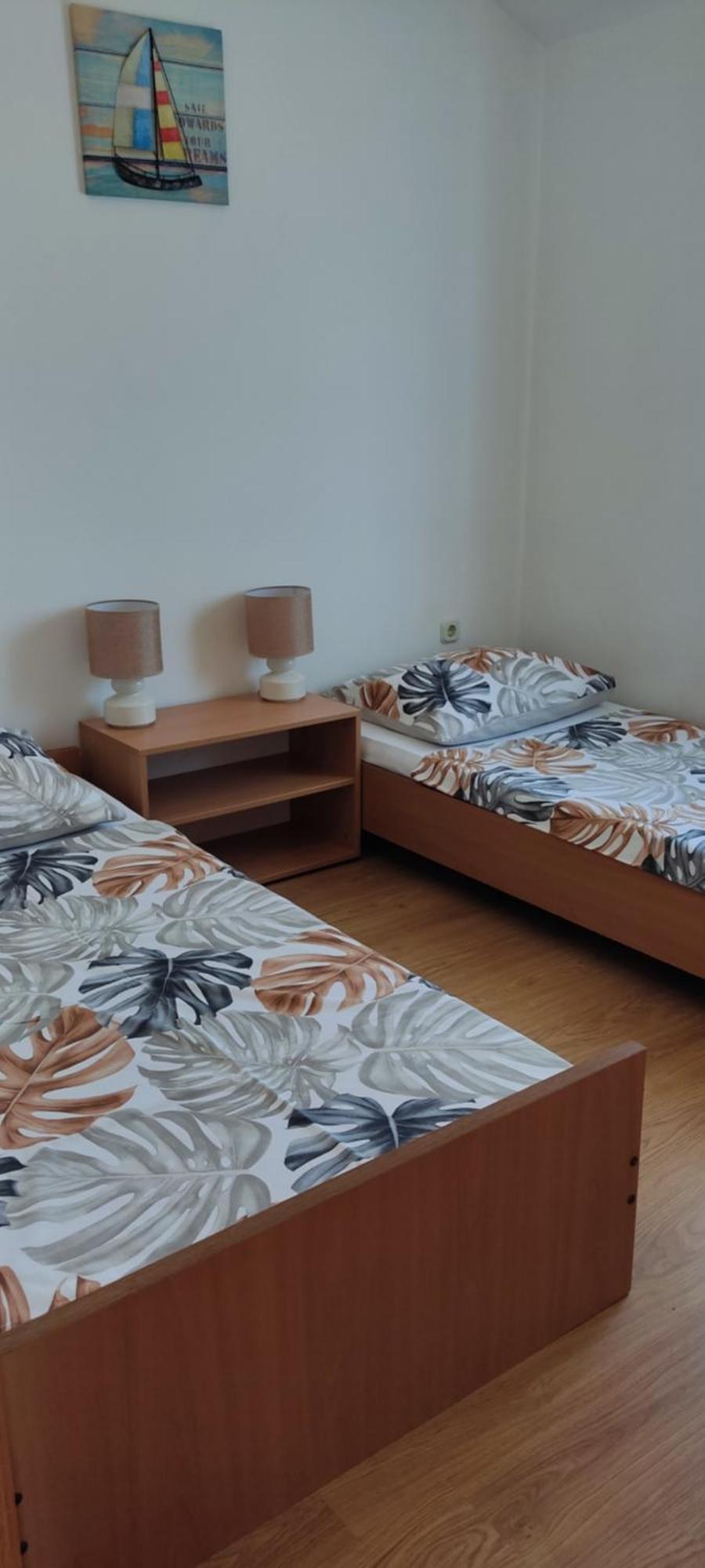 Apartman Car Vir Exteriör bild